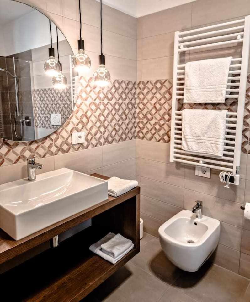 Pitla Cuna Un EcoRelais incantevole nei frutteti dellAlto Adige Terlano Esterno foto